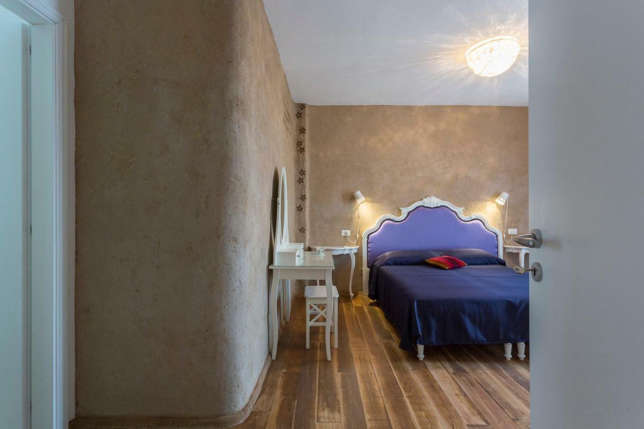 Sempreverde Atelier B&B Пунта Сека Екстериор снимка